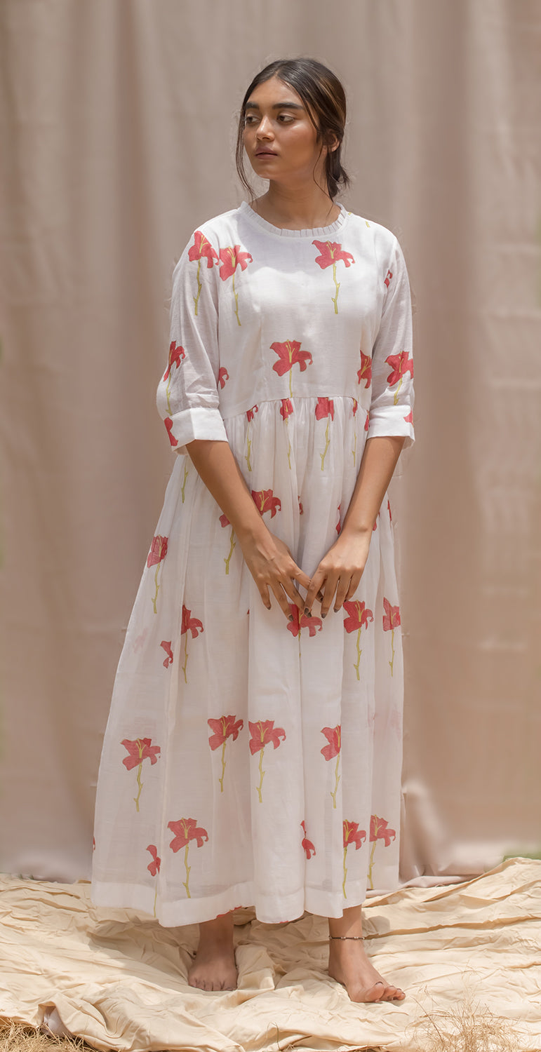 Red Hibiscus Floral Dress – thekokumstore